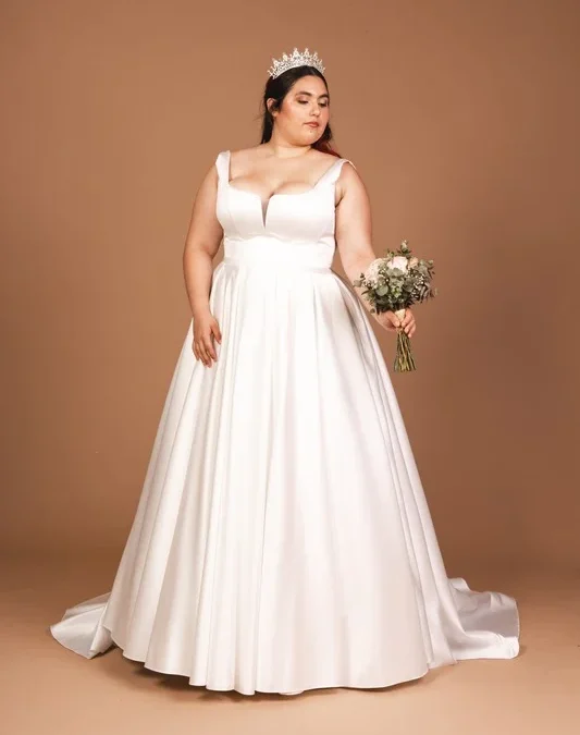 Vestidos ideales para novias bajitas: cortes que estilizan