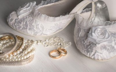 Guía de accesorios invisibles que cambian tu vestido de novia